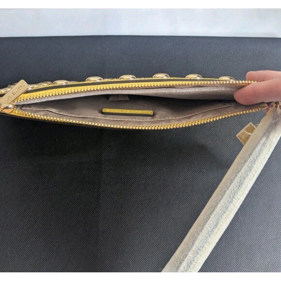 Michael Kors Jetset Studded Pouch - Daisy Yellow - Picture 5 of 6